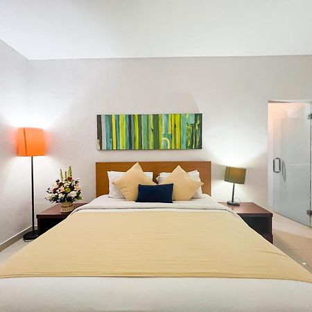 Apple Villas & Apartments Kerobokan Екстериор снимка