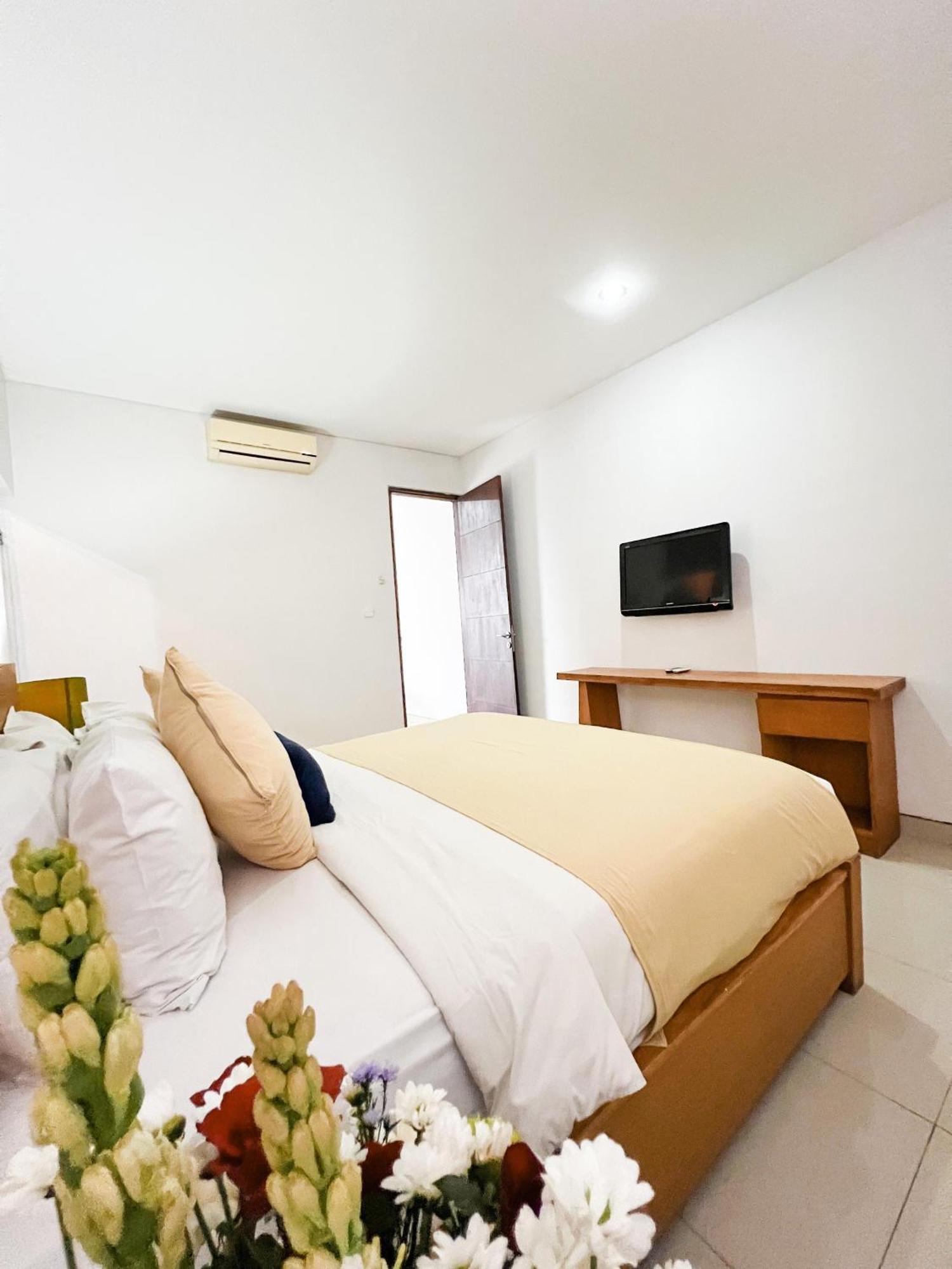Apple Villas & Apartments Kerobokan Екстериор снимка