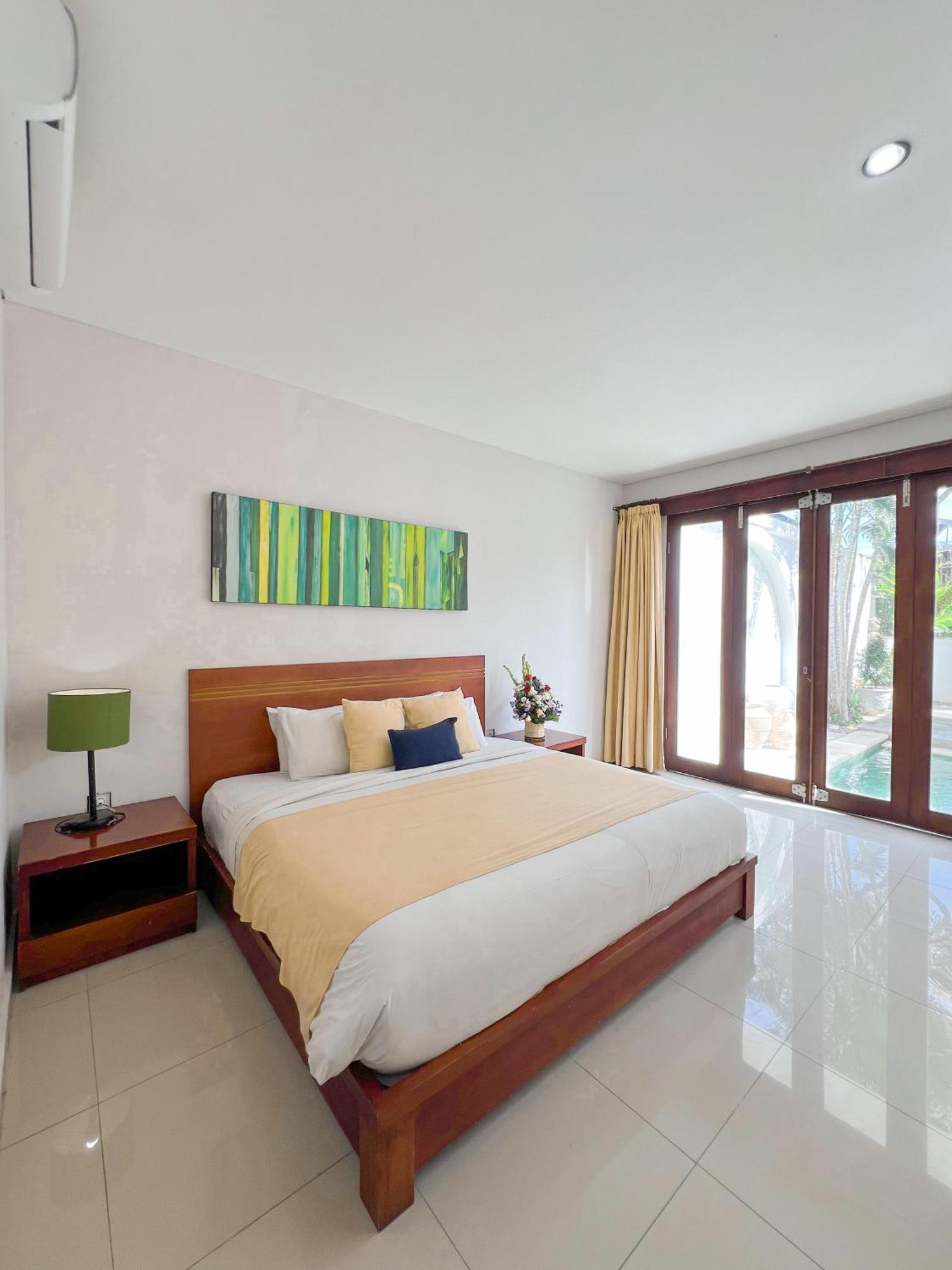 Apple Villas & Apartments Kerobokan Екстериор снимка