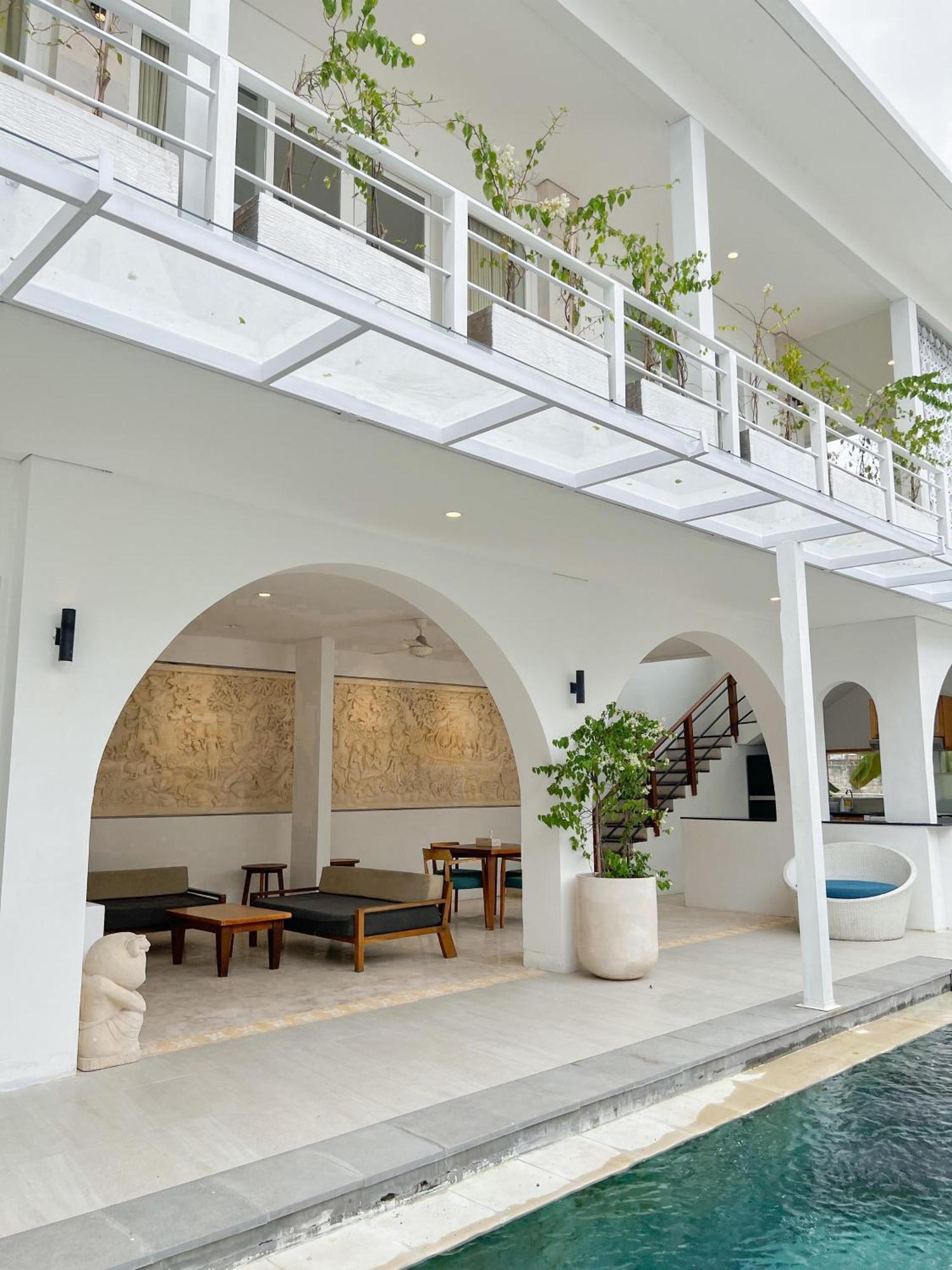 Apple Villas & Apartments Kerobokan Екстериор снимка